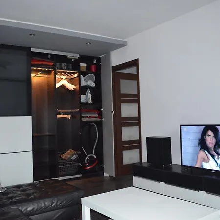 Center - Free Parking - Easy Check-in *