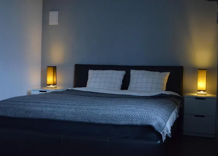 Appartement Center - Free Parking - Easy Check-in