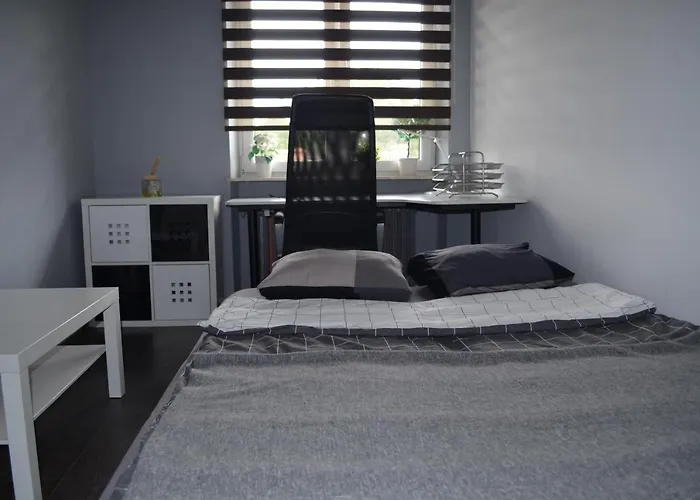 Center - Free Parking - Easy Check-in *