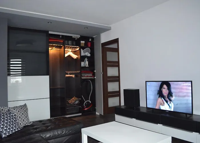 Center - Free Parking - Easy Check-in *